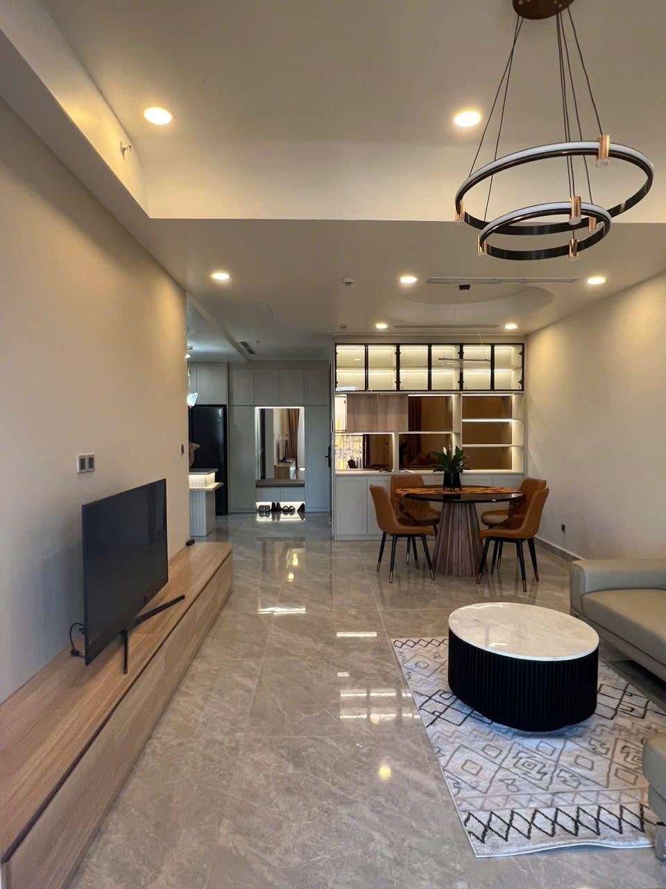 Midtown – The Peak