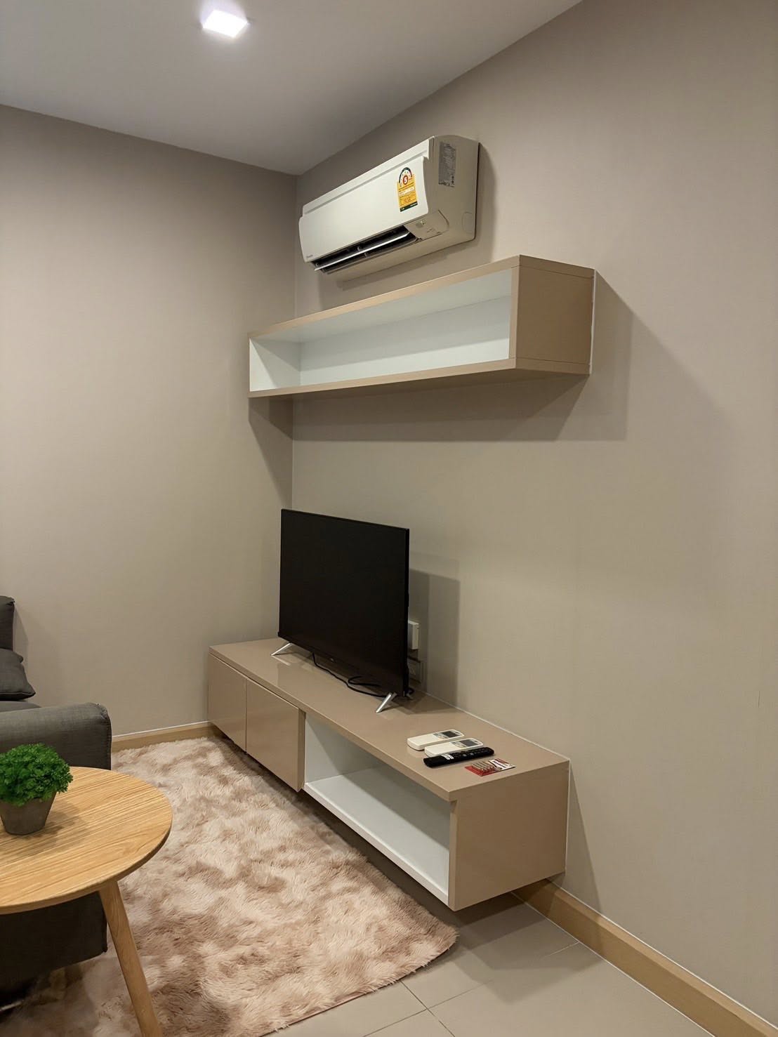 Condo The ACE Ekamai 图片 3