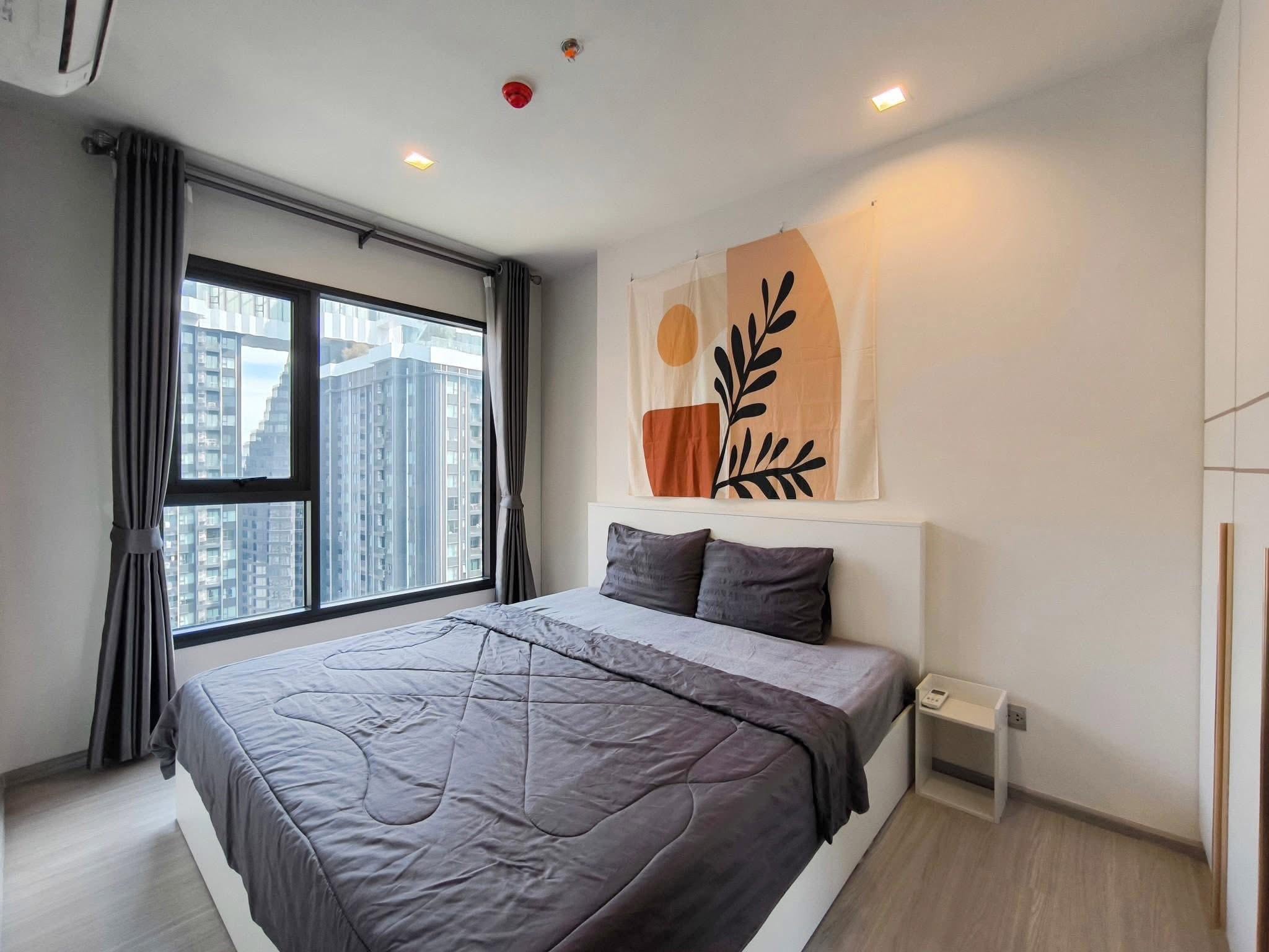 Condo Life Asoke Hype