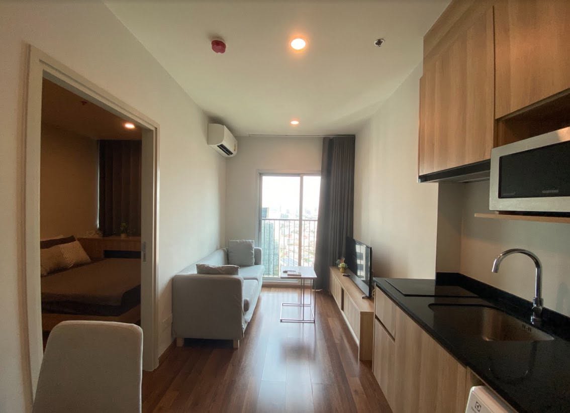 Condo Noble Revolve Ratchada 2