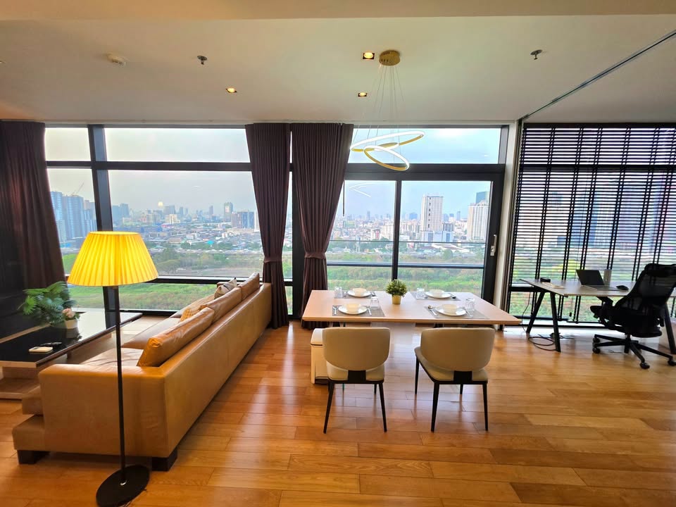 Circle Living Prototype Condo 图片 5