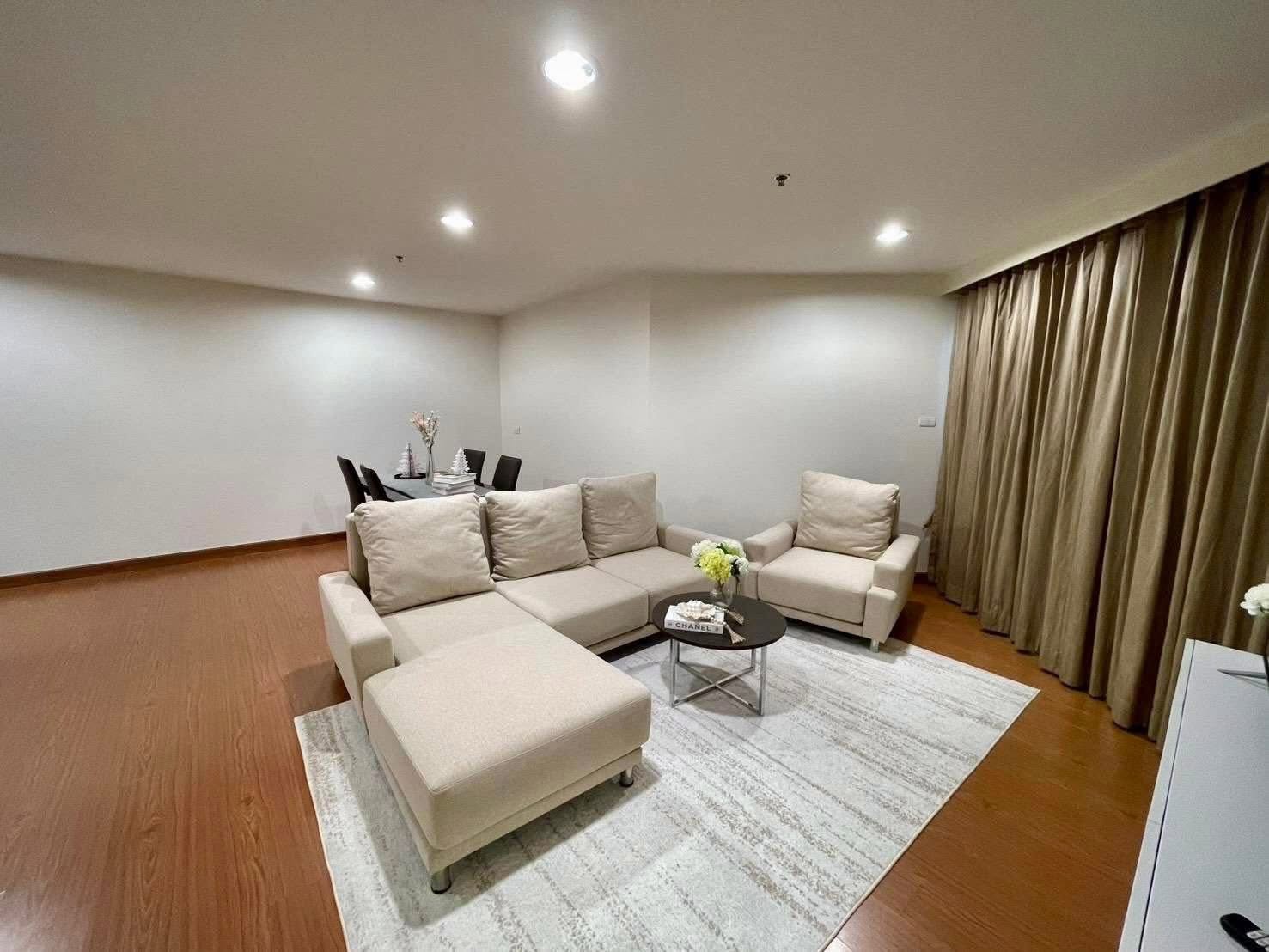 Condo Belle Grand Rama 9