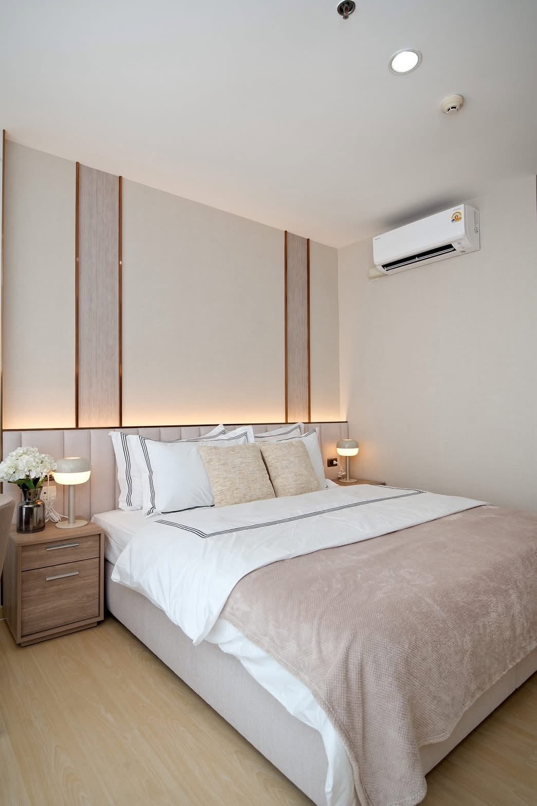 Condo Hive Taksin