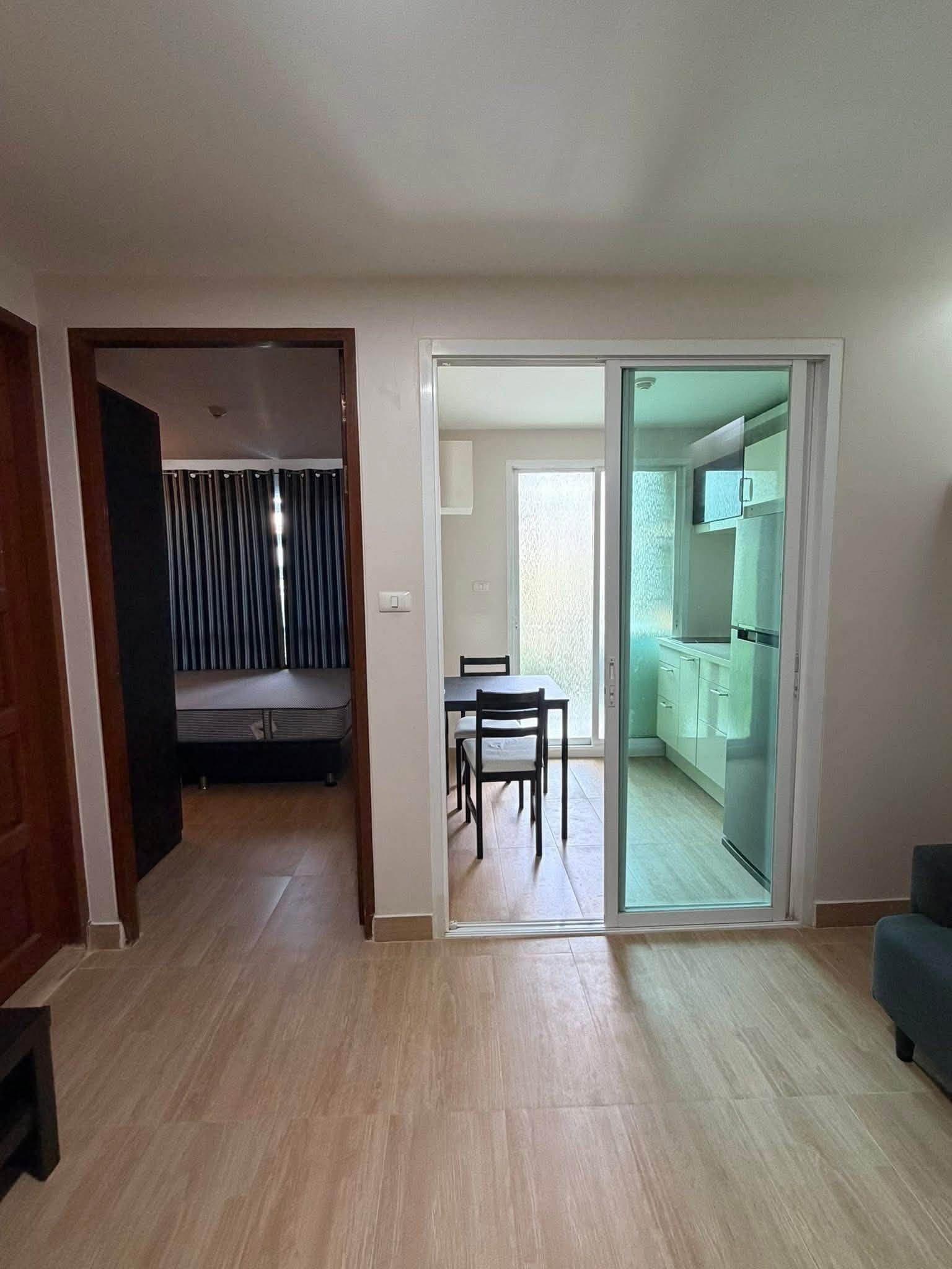 Condo Emerald Residence Ratchada