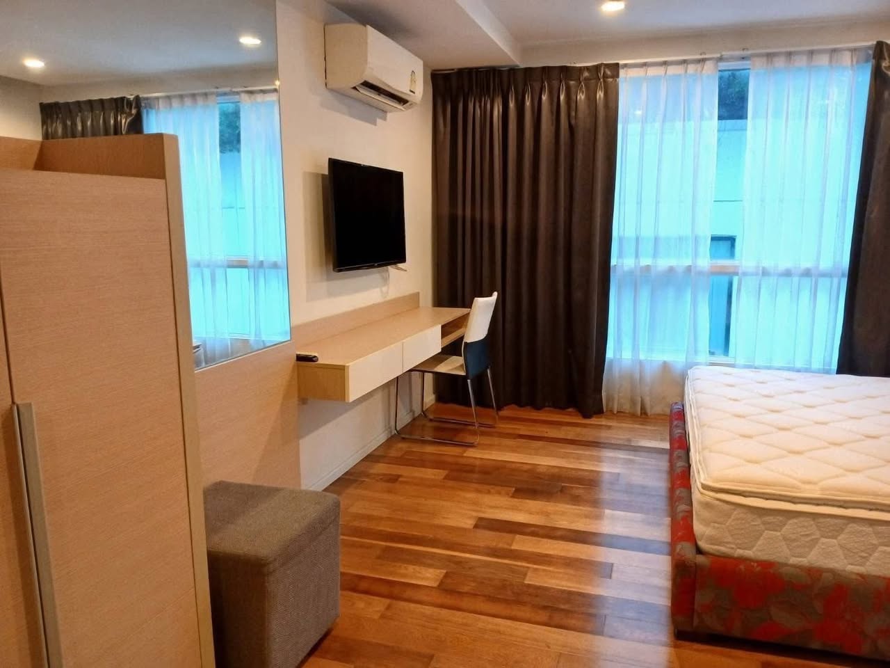 Condo 15 Sukhumvit Residences