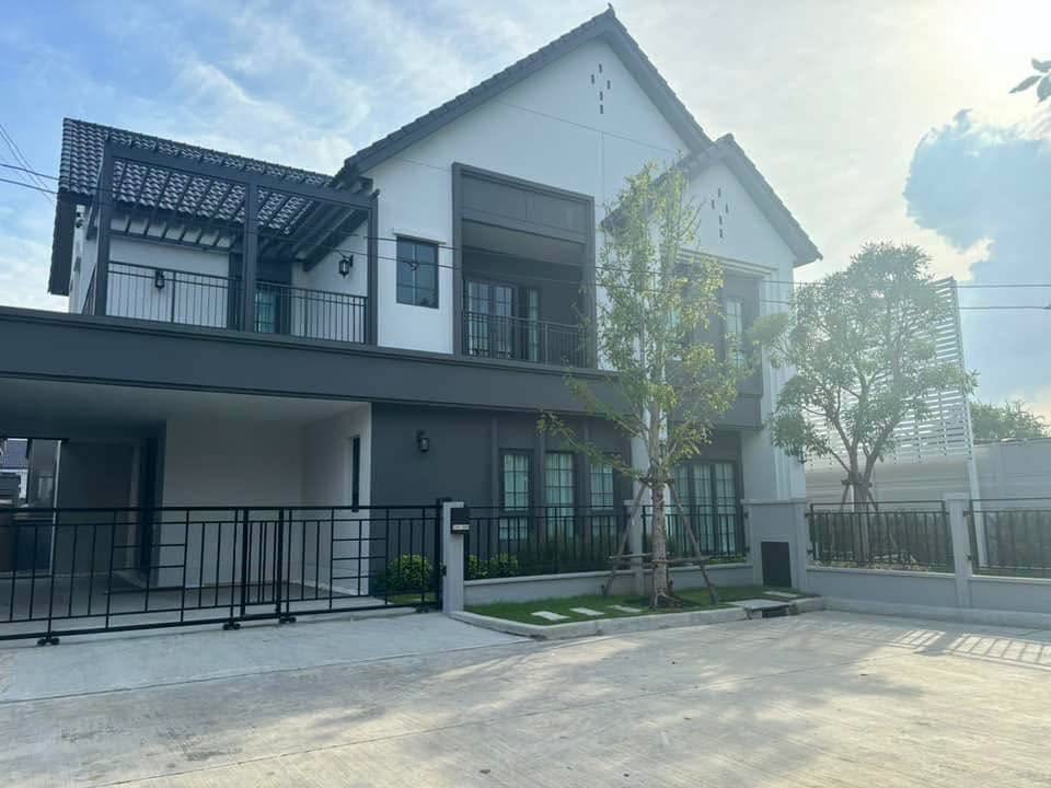 Centro Bangna Phase 2