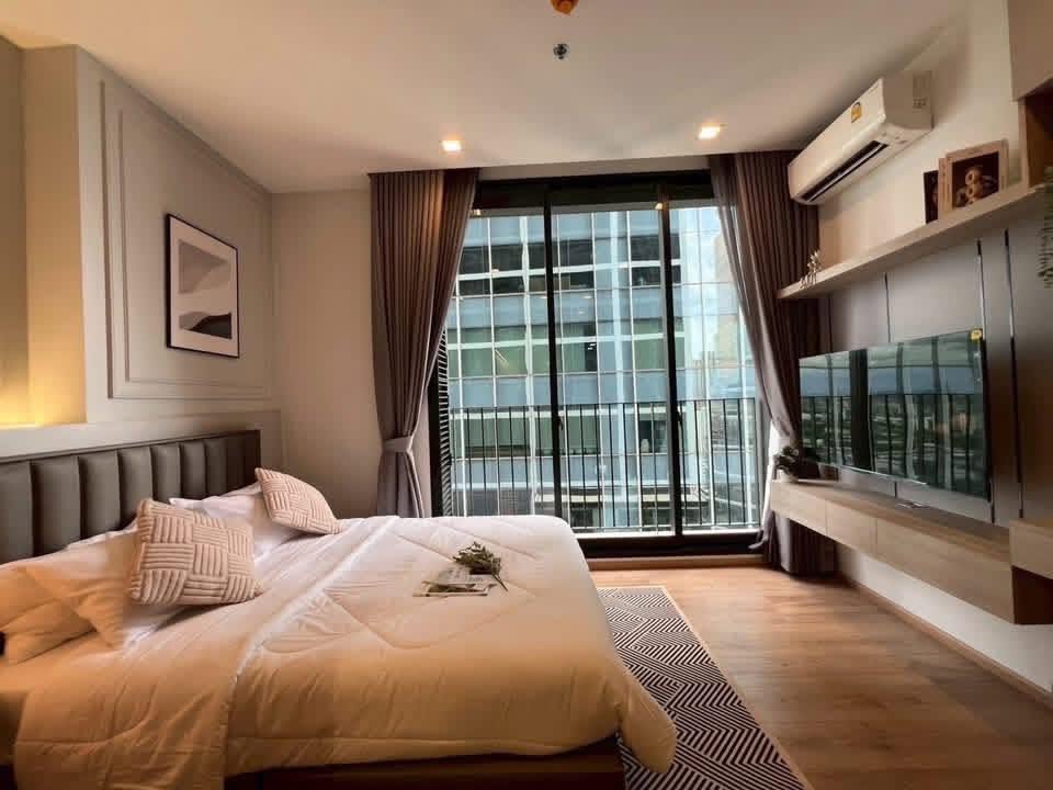 Condo Noble Around Ari