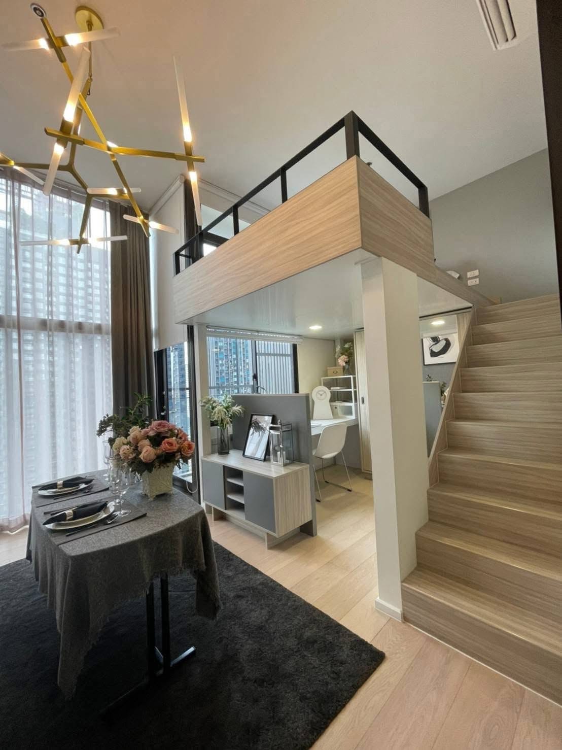 Condo Chewathai Residence Asoke